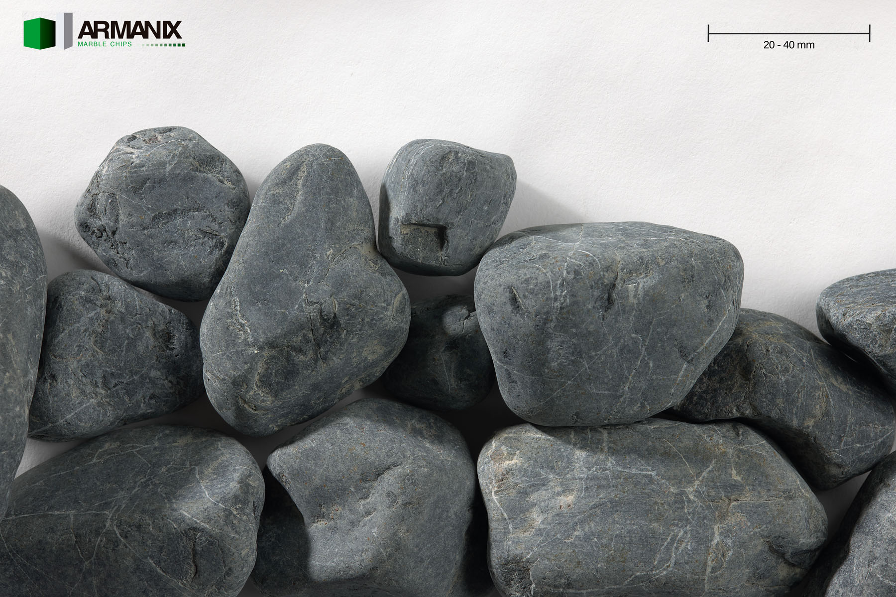 Intense Black 20-40 mm Rounded Polished